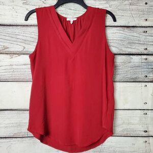 Maurices Women’s Red Sleeveless Blouse Size M V-Neck 100% Polyester
